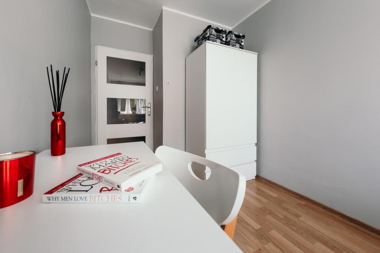 Spacious 3 Bedroom Apartament Near Olivia Business Center Gdańsk Exterior foto